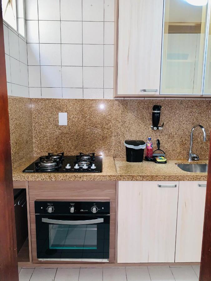 Stayhere! Fique Aqui! Apartamento 2/4 Mobiliado No Costa Azul :-) 살바도르 외부 사진