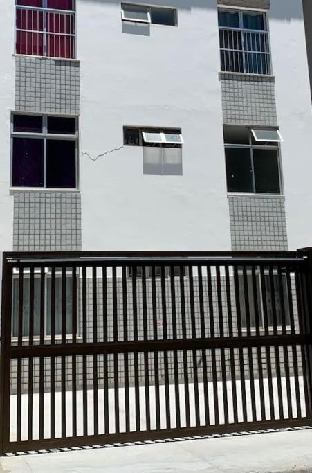Stayhere! Fique Aqui! Apartamento 2/4 Mobiliado No Costa Azul :-) 살바도르 외부 사진